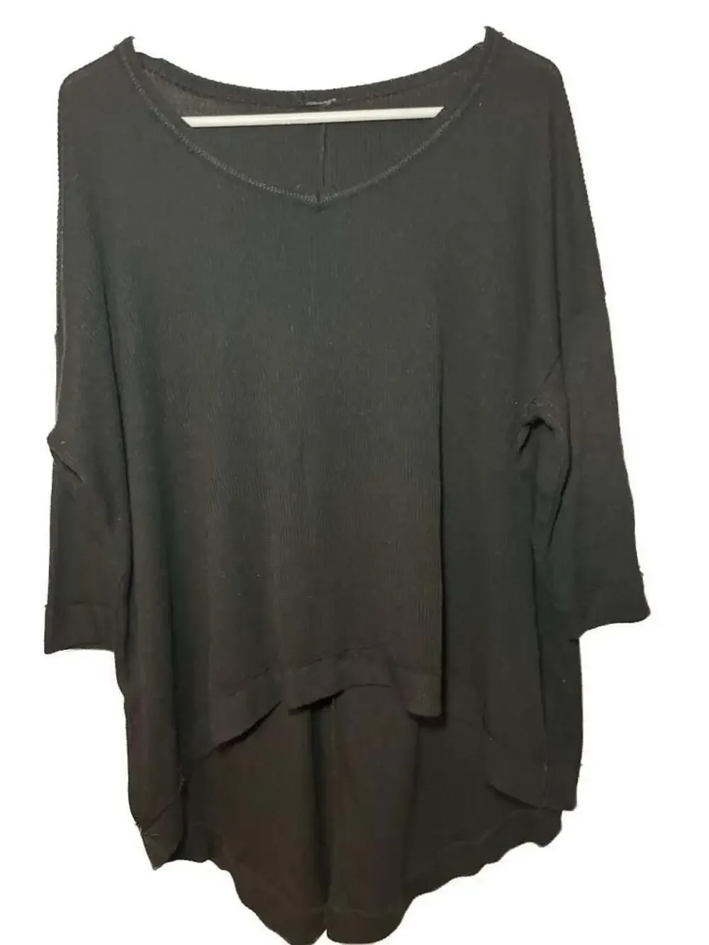 SO Juniors' Plus Size Waffle Knit Oversized V-Neck High-Low Top - Picture 3 of 3